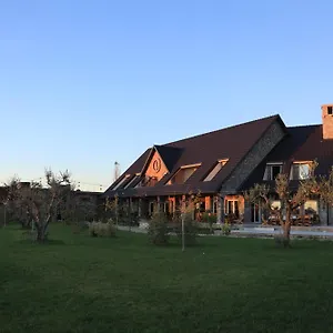 Hotel Lahuta E Vjeter Agroturizem, Lac